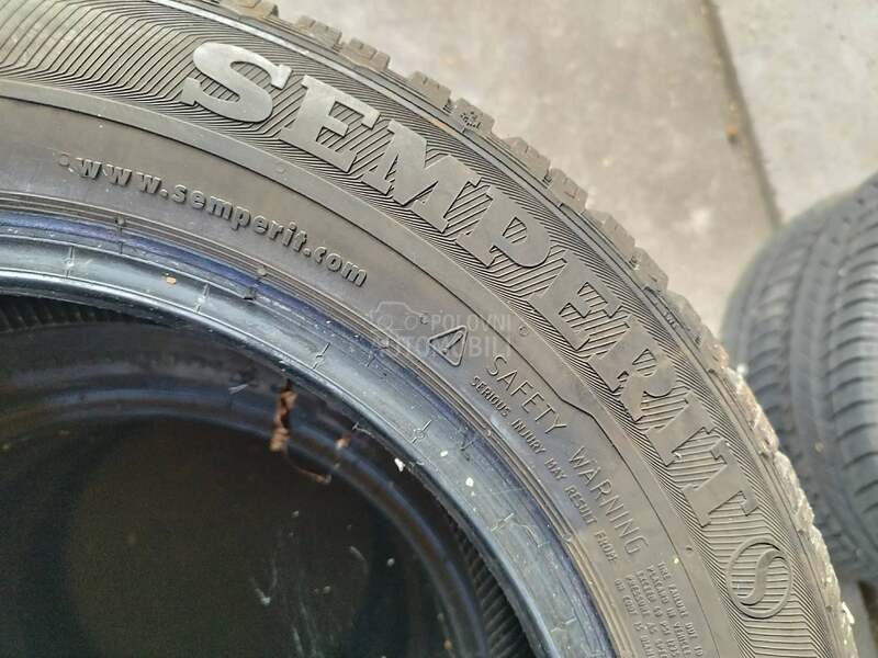Semperit 185/60 R15 Zimska