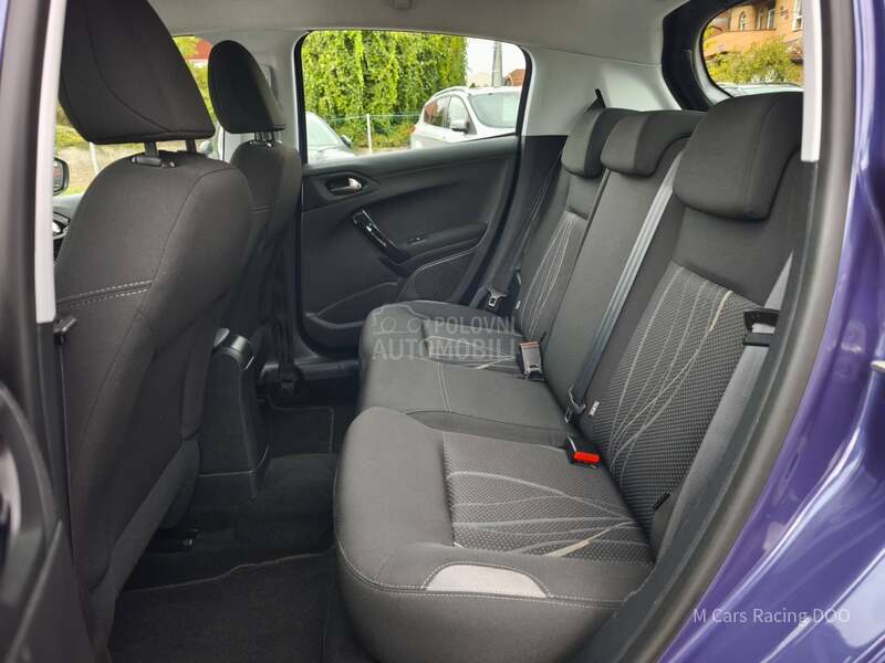 Peugeot 208 1.2 VTI ACTIVE CH