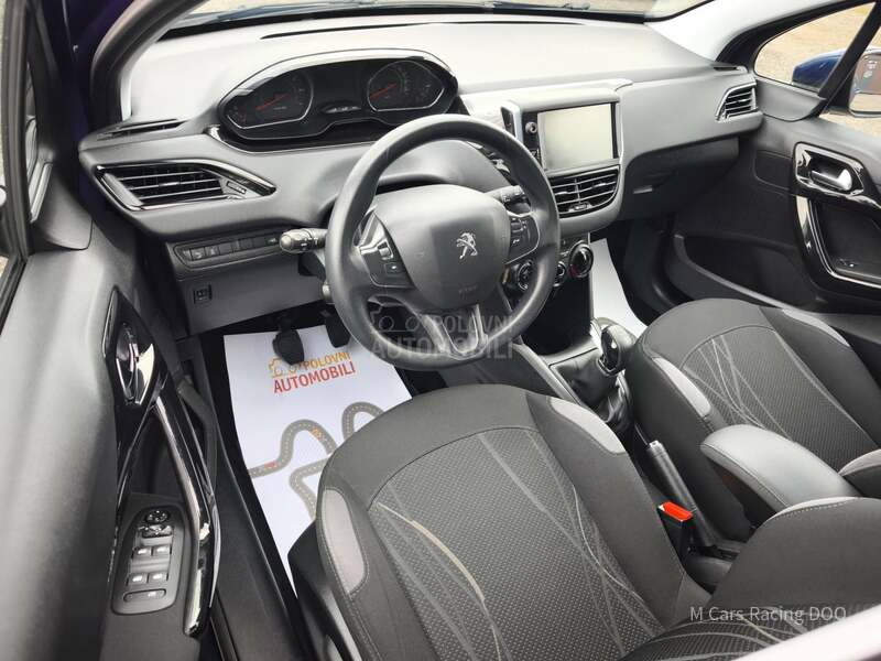 Peugeot 208 1.2 VTI ACTIVE CH