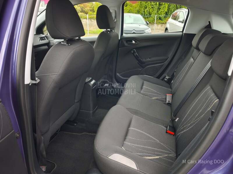 Peugeot 208 1.2 VTI ACTIVE CH