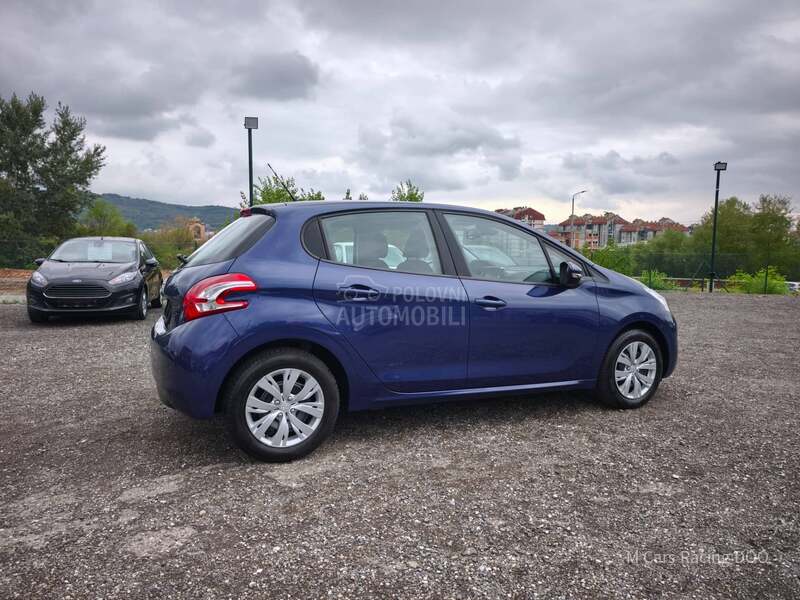 Peugeot 208 1.2 VTI ACTIVE CH