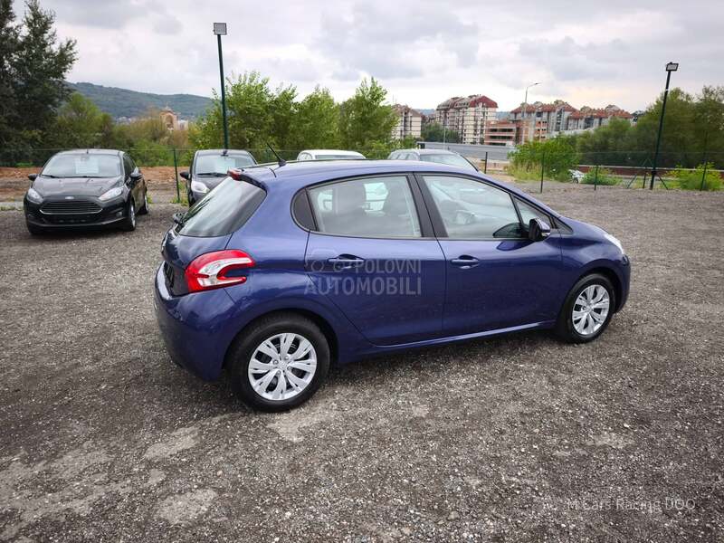 Peugeot 208 1.2 VTI ACTIVE CH