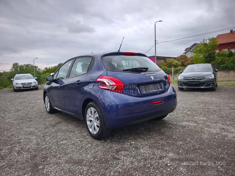 Peugeot 208 1.2 VTI ACTIVE CH