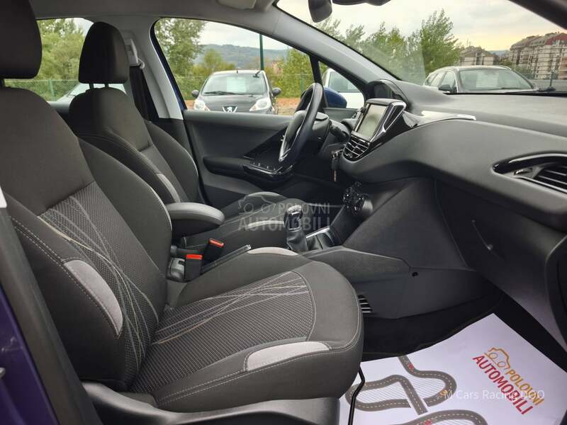 Peugeot 208 1.2 VTI ACTIVE CH