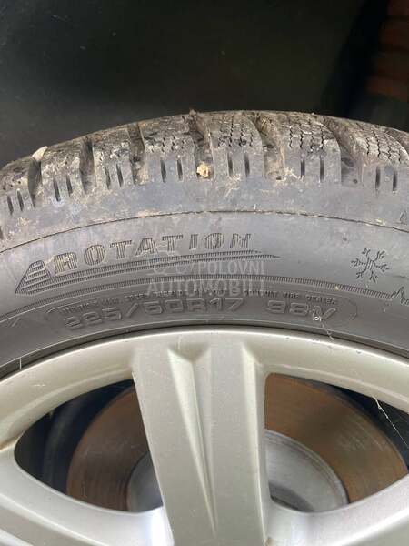 Dunlop 225/50 R17 Zimska