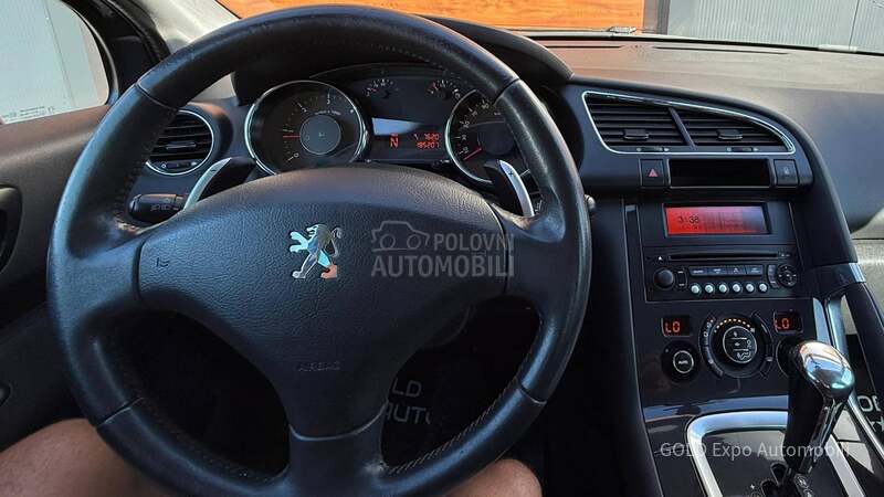 Peugeot 3008 1.6 HDi AUT PREMIUM