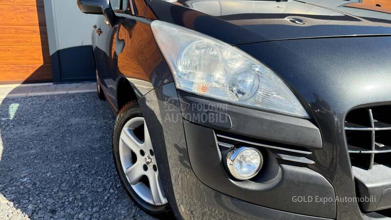 Peugeot 3008 1.6 HDi AUT PREMIUM