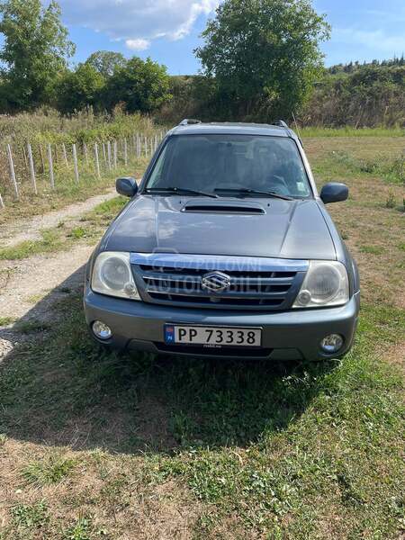 Suzuki Grand Vitara XL 7