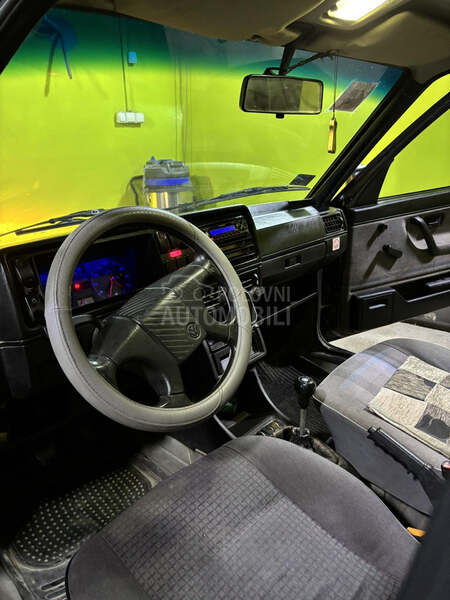Volkswagen Golf 2 1.6