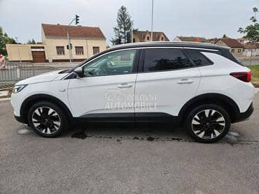 Opel Grandland X 1.2 TURBO 96.999k.m