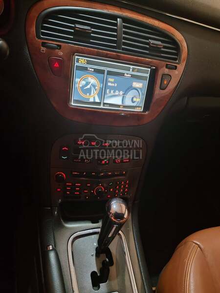 Peugeot 607 2.7 v6 bi turbo