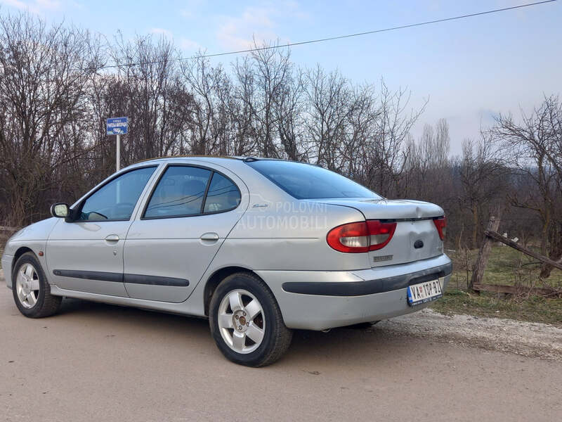 Renault Megane 1.6 V L.A S N I K