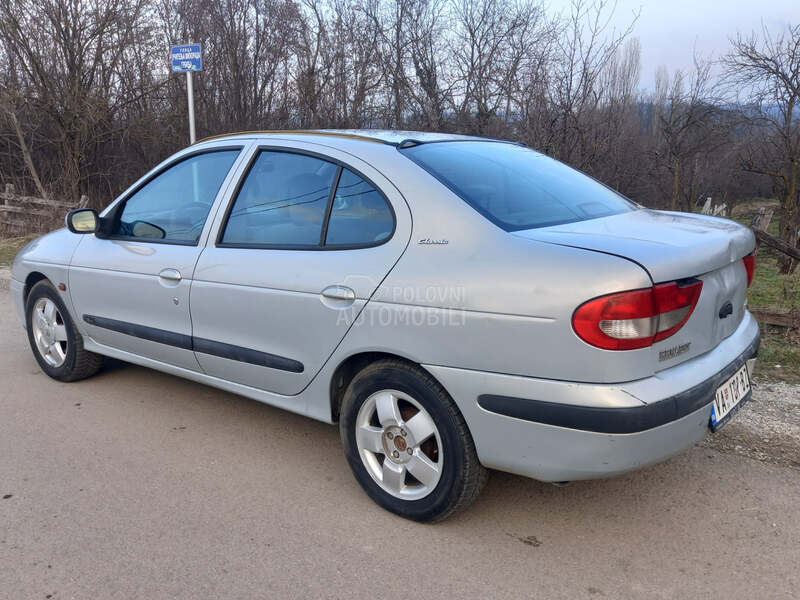 Renault Megane 1.6 V L.A S N I K