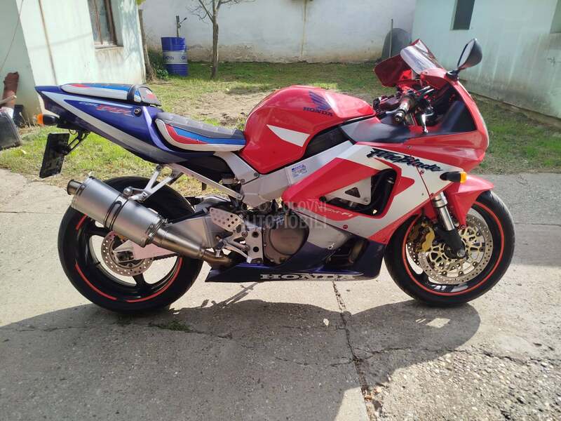 Honda CBR 929 RR