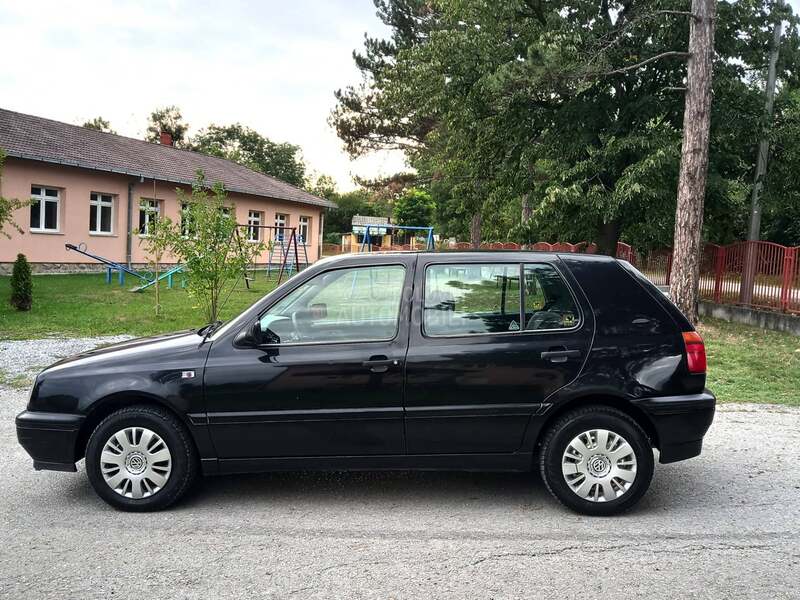 Volkswagen Golf 3 1.6
