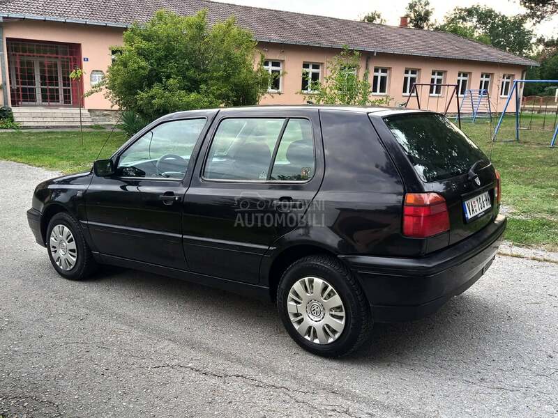Volkswagen Golf 3 1.6