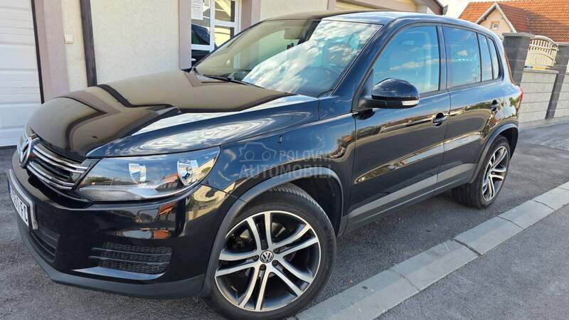 Volkswagen Tiguan E XX T R A