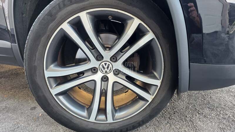 Volkswagen Tiguan E XX T R A
