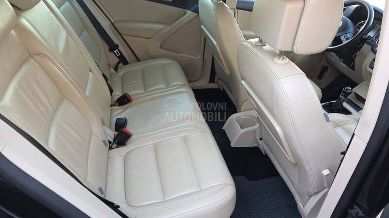 Volkswagen Tiguan E XX T R A