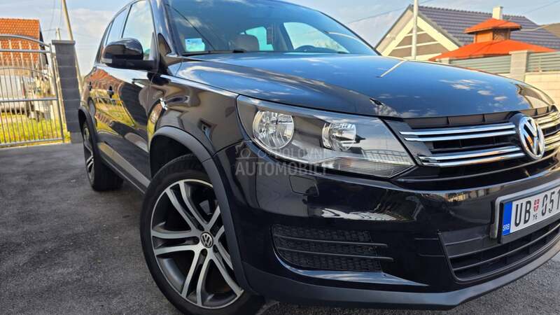 Volkswagen Tiguan E XX T R A
