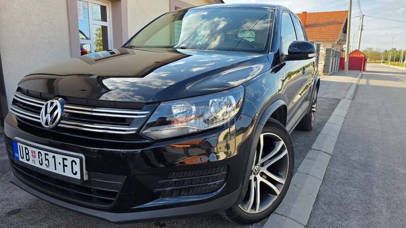 Volkswagen Tiguan E XX T R A