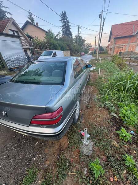 Peugeot 406 