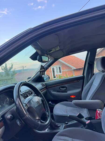 Peugeot 406 