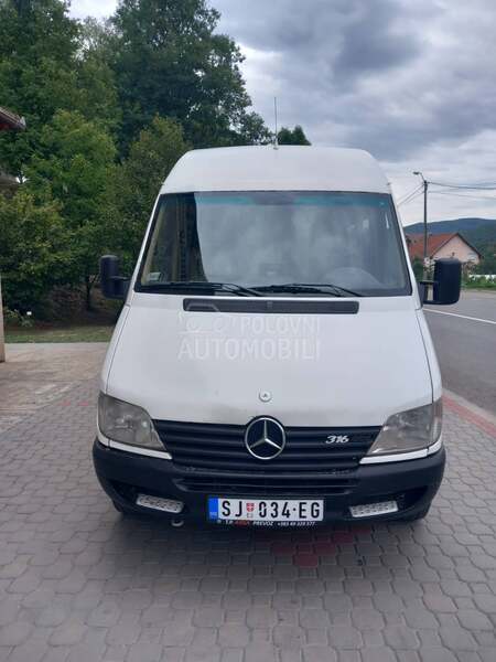 Mercedes Benz 316 cdi dupla klima