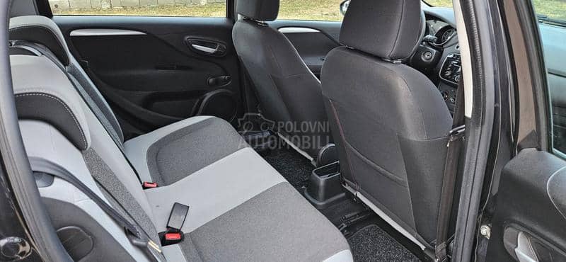 Fiat EVO 1.4 b Fiat EVO 1.4 b