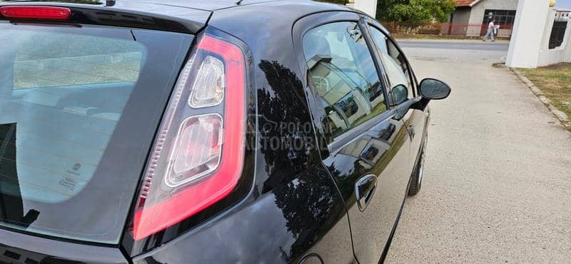 Fiat EVO 1.4 b Fiat EVO 1.4 b