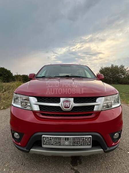 Fiat Freemont 