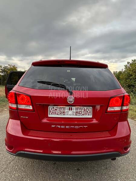 Fiat Freemont 