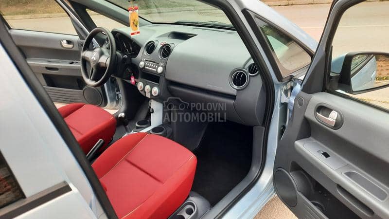 Mitsubishi Colt 1.3 16v INVITE CH