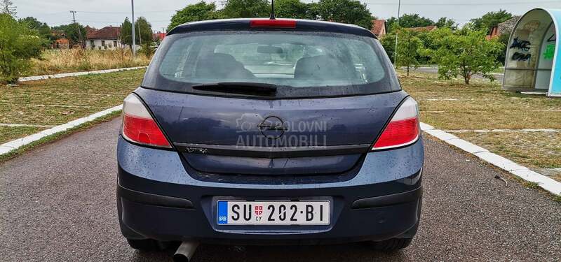 Opel Astra H 