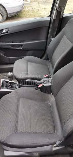 Opel Astra H 
