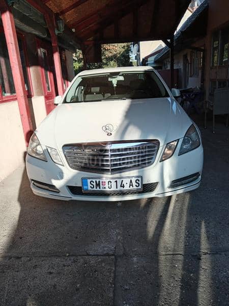 Mercedes Benz E 200 1.8 CGI