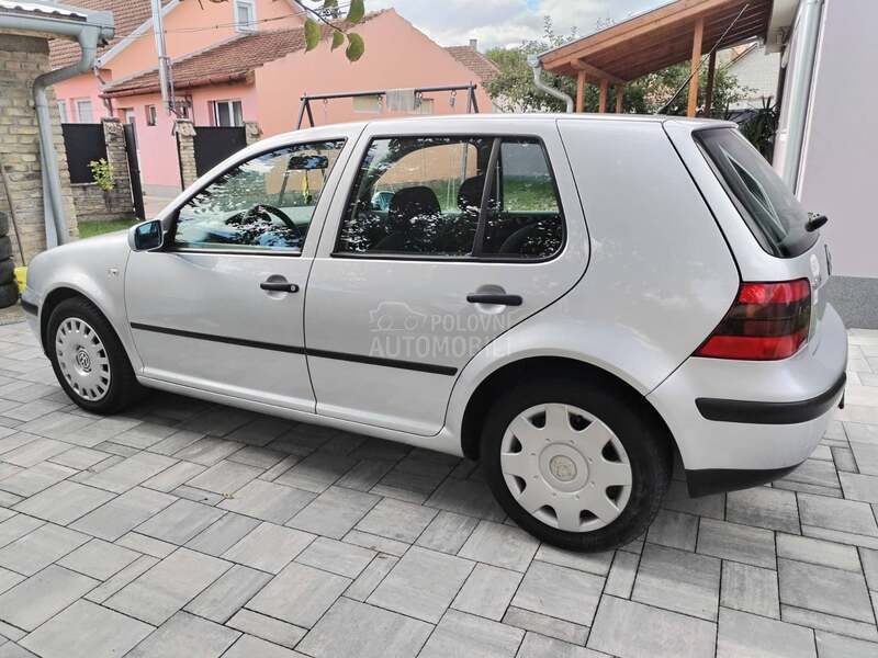 Volkswagen Golf 4 