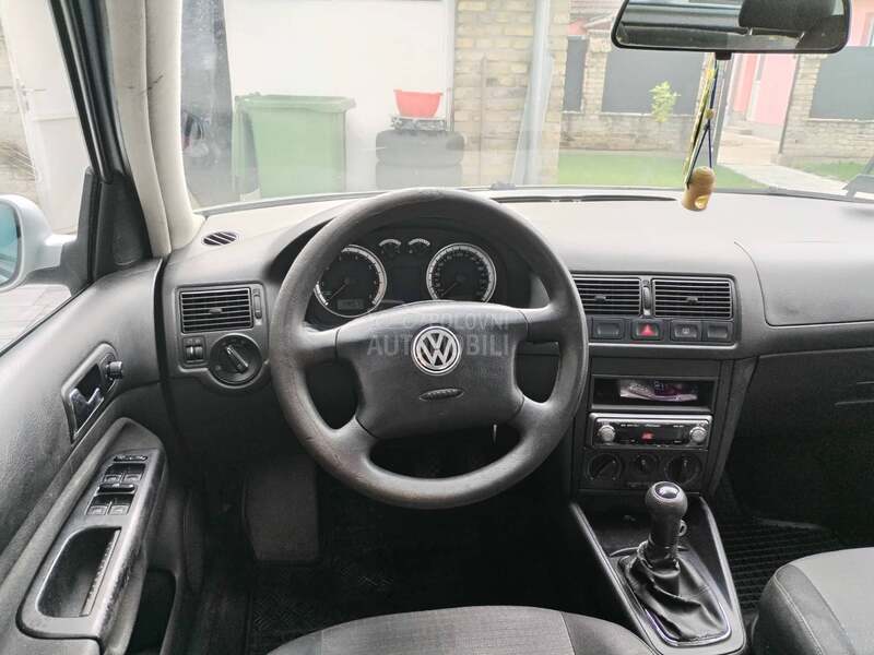 Volkswagen Golf 4 