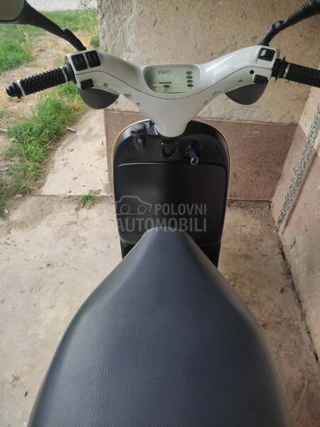 Piaggio free