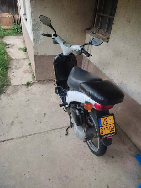 Piaggio free