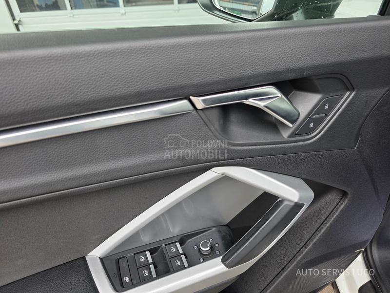 Audi Q3 2.0TDI S TRONIC
