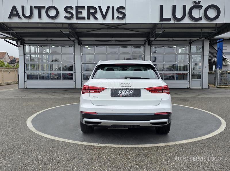 Audi Q3 2.0TDI S TRONIC