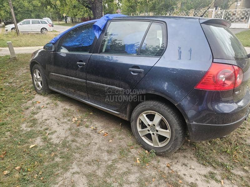 Volkswagen Golf 5 4 MOTION