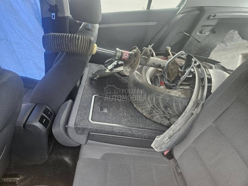 Volkswagen Golf 5 4 MOTION