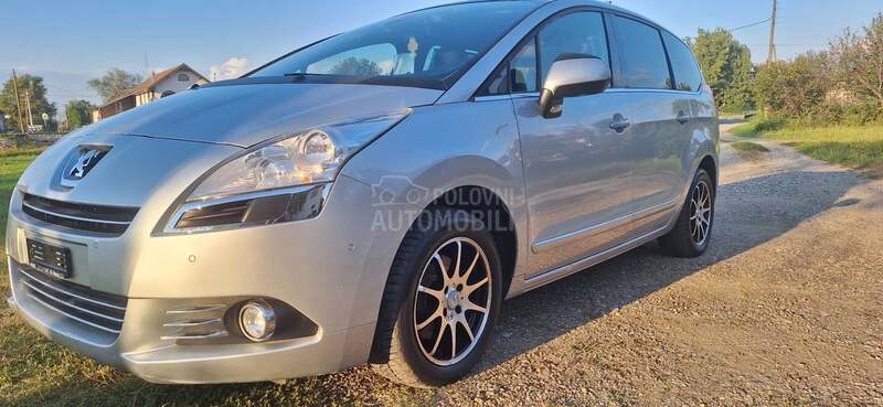 Peugeot 5008 1.6 THP 16V