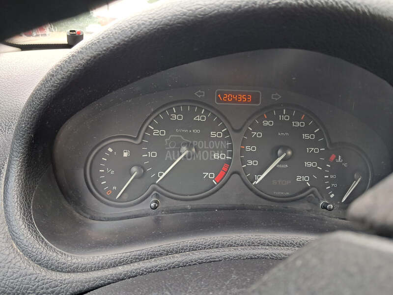 Peugeot 206 1.1