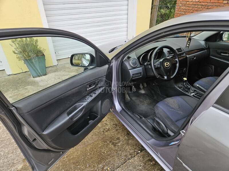 Mazda 3 1.6 CDi