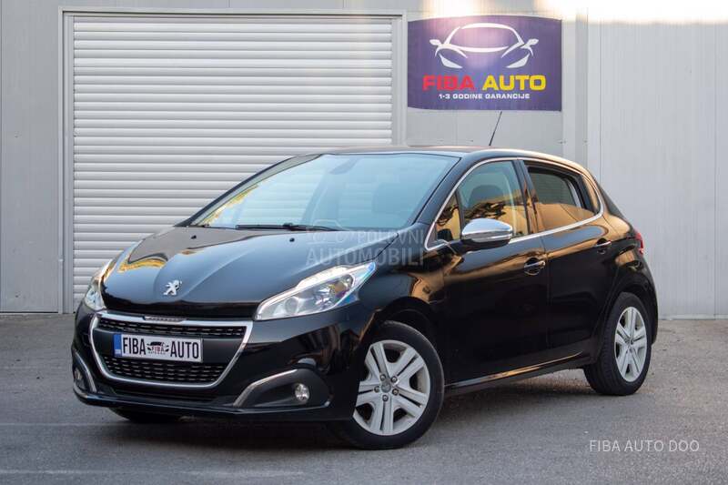Peugeot 208 1.2Allure LED