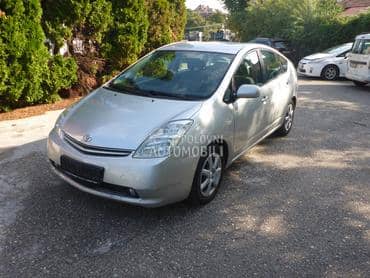 Toyota Prius Prius hybrid 1.5