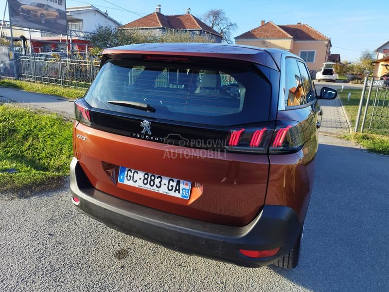 Peugeot 5008 1.5 BLUEHDI